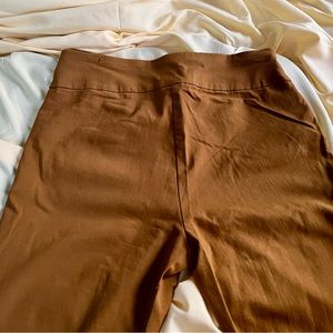 Van Heusen Business Casual stretch Pant